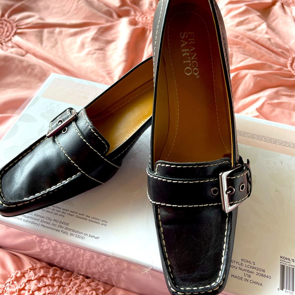 Franco Sarto Women  black shoe New!